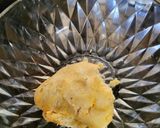 A picture of step 1 of Star Appam | Neipathiri.
