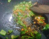 A picture of step 2 of Instant rava idli.
