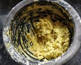 केळफुलाची पानगी (खोल्यातली केळ फुलाची रोटी)(kel-fulachi pangi recipe in marathi) रेसिपी स्टेप 2 फोटो 