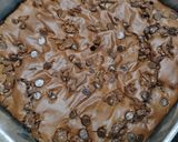 A picture of step 8 of Chocolate Chip Brownie 😍😍.