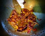 A picture of step 3 of Chicken Kosha.