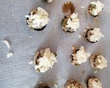 Foto del paso 5 de la receta: Champiñones rellenos de atún