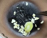 Foto langkah ke 1 dari resep Sop Tahu Simpel.