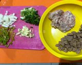 Foto langkah ke 1 dari resep Chicken onion rice bowl (Menu sehat).