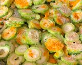 A picture of step 3 of Bitter gourd chips.