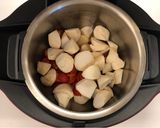 夏日清爽塔香番茄雞的食譜步驟1照片