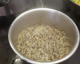 Foto del paso 1 de la receta: Lentejas rojas con quinoa y calabaza