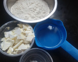 A picture of step 1 of Meat pies #teamcontest#supersnackers#snacks.