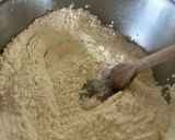Foto del paso 3 de la receta: Tarta de Acelga, puerro, tallos de remolacha y queso