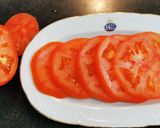 Foto del paso 2 de la receta: Tosta de sardina (arengades) con tomate