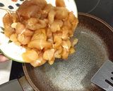 Foto langkah ke 4 dari resep Ayam dan bawang.