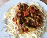 Foto del paso 3 de la receta: Spaghetti 🍝 integrales con verduras salteadas