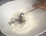 A picture of step 2 of Kanda batata puri.