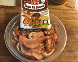 Hình bước làm 2 của món Thịt lợn rừng Sơn Tây kho ngũ vị hương
