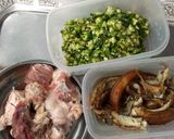 A picture of step 1 of Ogbono with okro soup.