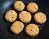 A picture of step 8 of Poha Cutlet.
