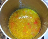 Foto del paso 6 de la receta: Cuartos traseros de pollo con puerros, zanahorias al azafrán