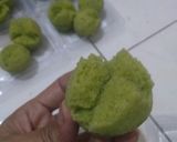 Foto langkah ke 6 dari resep Apem mangkok tanpa tape rasa matcha.