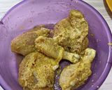 Foto langkah ke 1 dari resep Ayam Goreng Ketumbar.