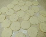 A picture of step 4 of Methi tikkian.