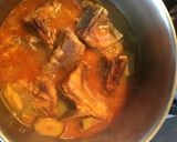 A picture of step 6 of Olives with fish head stew.