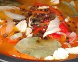 Foto del paso 2 de la receta: Pollo al escabeche