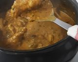 A picture of step 11 of Patiala Chicken.