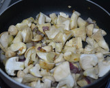 Foto del paso 2 de la receta: Revuelto de perretxikos