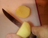 Foto del paso 2 de la receta: Guiso de puerros y patatas con bacalao en MC