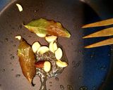 Foto del paso 2 de la receta: Gambones "La lusitana"