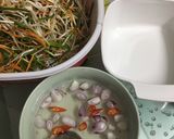 Hình bước làm 2 của món Thịt kho tàu dưa giá