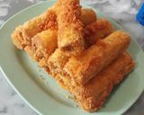 Foto langkah ke 6 dari resep Roti Goreng Sosis.