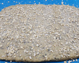Foto del paso 3 de la receta: 🍘 Galletitas dulces de avena y mix de semillas 🍘 sin manteca!!! Y sin reposo!!!!