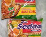 Foto langkah ke 1 dari resep Mie instan kuah rasa soto..