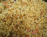 A picture of step 4 of Cheesy spicy elbow pasta.
