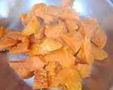 Foto langkah ke 1 dari resep Cake Ubi Orange.