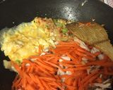 Foto langkah ke 4 dari resep Nasi Goreng Ayam.