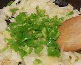 Foto del paso 3 de la receta: Guarnición de variado de setas del bosque con cebolla y pimiento