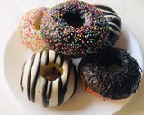 A picture of step 8 of Donuts.