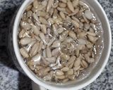 Foto del paso 1 de la receta: Queso untable de girasol