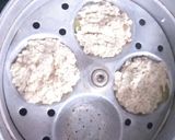 A picture of step 2 of Oats idli.
