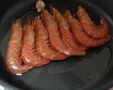 Foto del paso 3 de la receta Pollo con gambas con picada de frutos secos