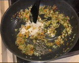 Foto del paso 3 de la receta: Calamares en salsa