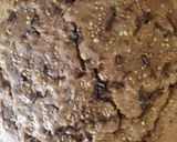 Une image de l'étape 10 de Mon gateau au yaourt avec copeaux de choco,oeufs choco et noise.