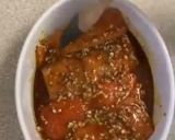 A picture of step 4 of Lemon-garlic salmon.