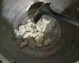 Foto langkah ke 1 dari resep Sop Cemplung Bakso Sapi.
