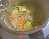 Foto del paso 3 de la receta Crema de calabacín y champiñón sin patata en Thermomix