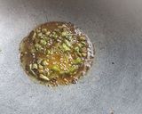 A picture of step 2 of Bhindi.