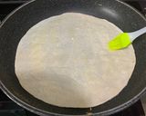 Foto langkah ke 6 dari resep Chicken Quesadilla.
