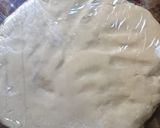 Foto del paso 1 de la receta: Empanaditas de dulce con masa de queso💫